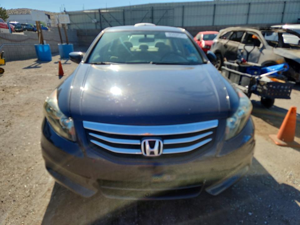 Продажа на аукционе авто 2011 Honda Accord, vin: 1HGCP2F48BA067815, номер лота: 85608545