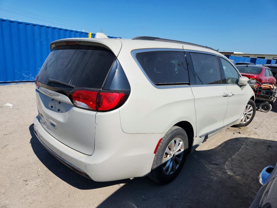 Aukcja sprzedaży 2017 Chrysler Pacifica, vin: 2C4RC1BG0HR653878, numer aukcji: 61818136