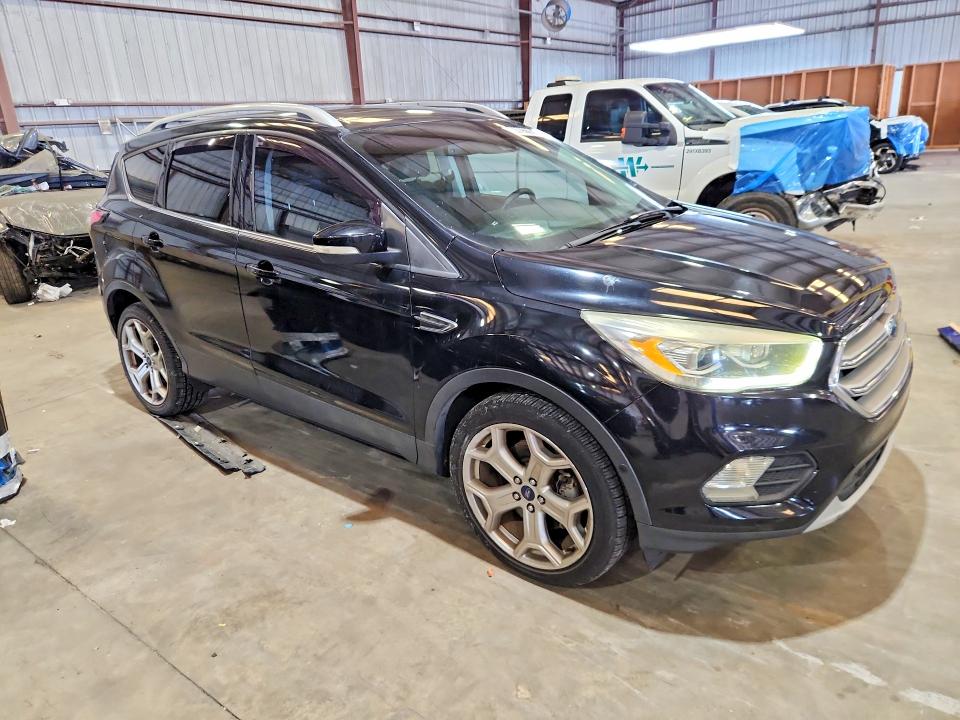 Продаж на аукціоні авто 2017 Ford Escape, vin: 1FMCU0J97HUA99155, номер лоту: 62079686