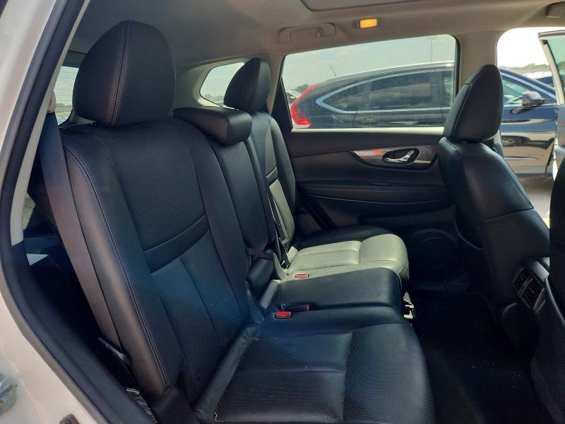 Продаж на аукціоні авто 2015 Nissan Rogue, vin: 5N1AT2MT4FC861616, номер лоту: 61941636