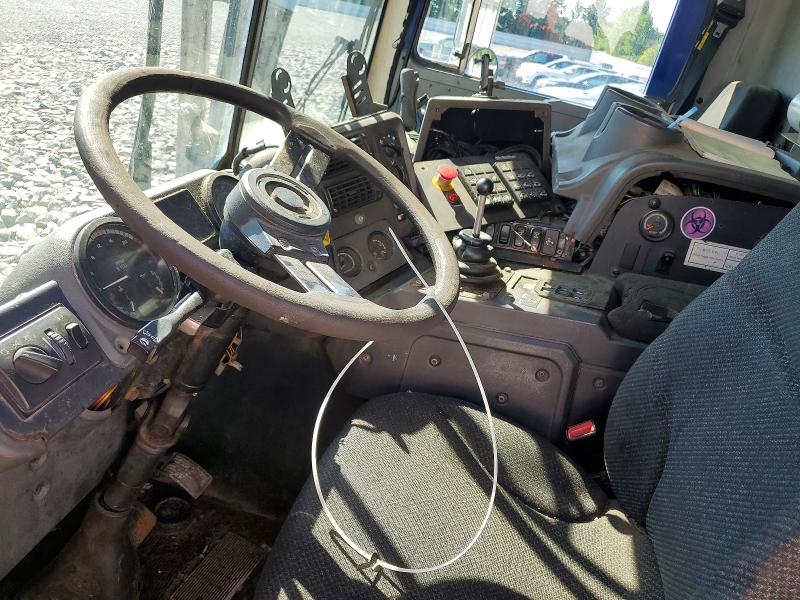 59786166 :رقم المزاد ، 1M2AV02C8GM014868 vin ، 2016 Mack Mru613 مزاد بيع