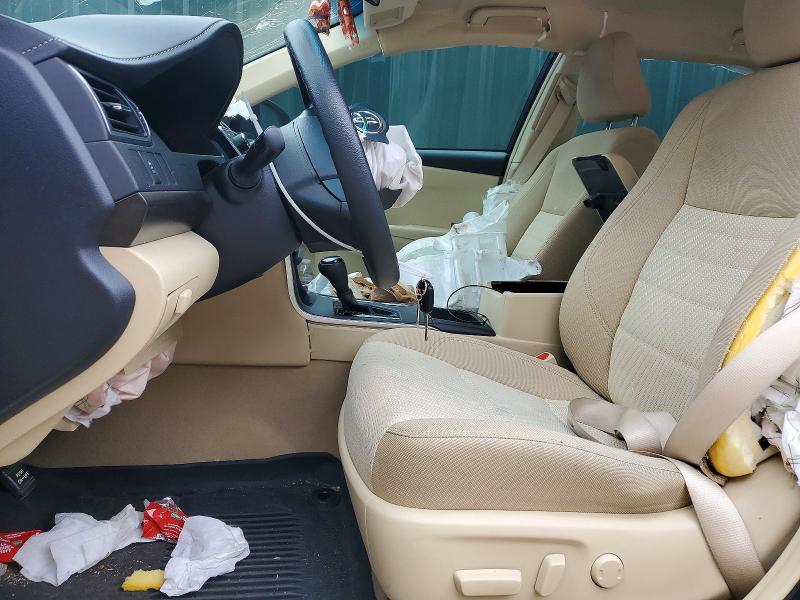60202466 :رقم المزاد ، 4T4BF1FK8GR517377 vin ، 2016 Toyota Camry مزاد بيع