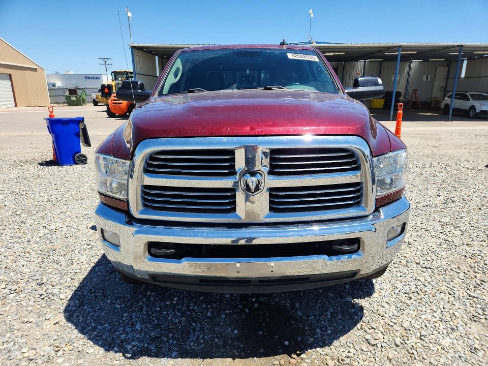 60588936 :رقم المزاد ، 3C6UR5ML0JG108583 vin ، 2018 Ram 2500 مزاد بيع