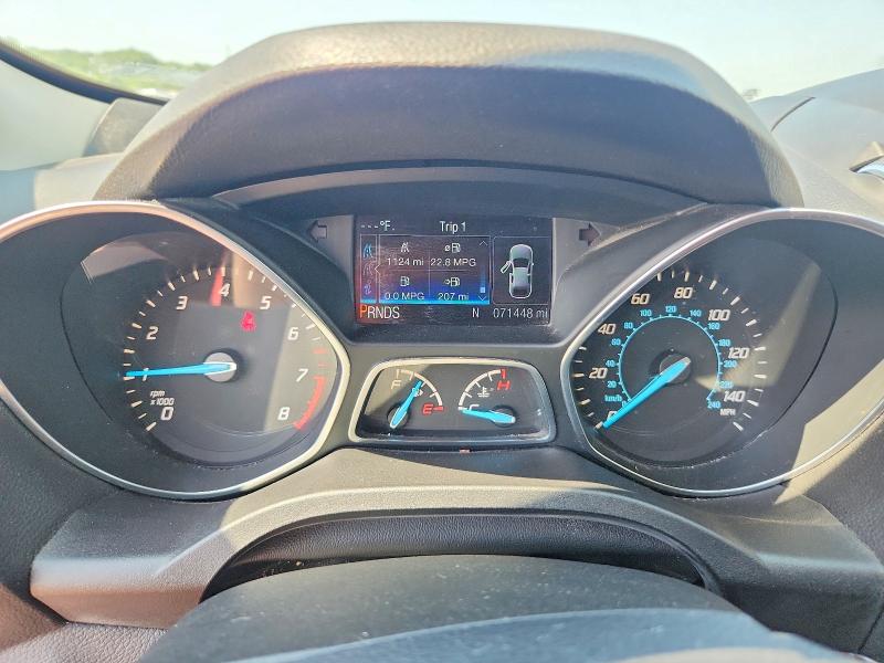 2016 Ford Escape მანქანა იყიდება აუქციონზე, vin: 1FMCU0GX9GUB44522, აუქციონის ნომერი: 60860656