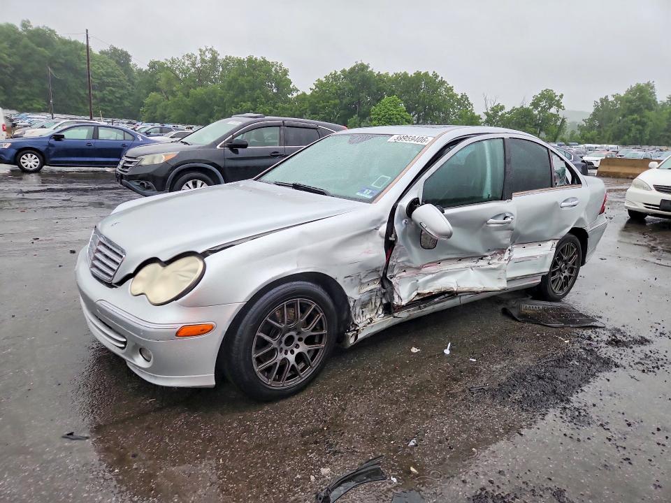 59959406 :رقم المزاد ، WDBRF92H36F756312 vin ، 2006 Mercedes-benz C مزاد بيع