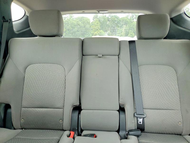 60209706 :رقم المزاد ، 5NMZT3LB9HH010549 vin ، 2017 Hyundai Santa Fe Sport مزاد بيع
