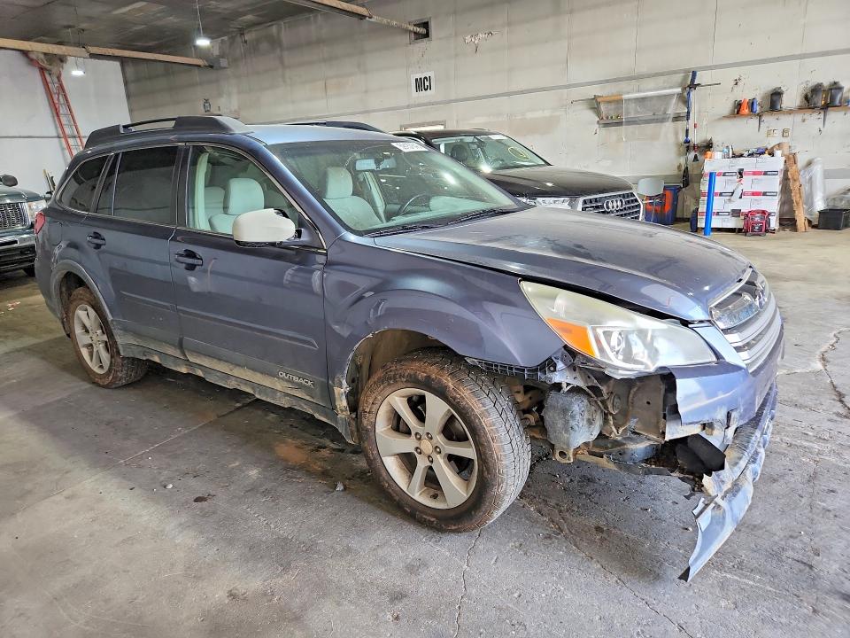 59157646 :رقم المزاد ، 4S4BRCCC7E3269961 vin ، 2014 Subaru Outback مزاد بيع
