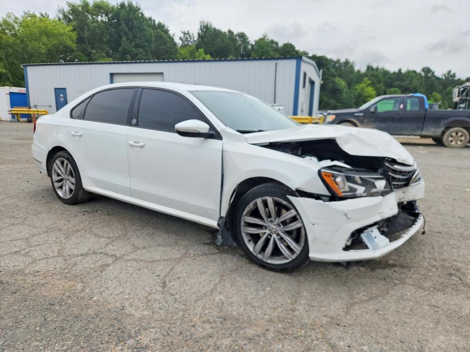 Продаж на аукціоні авто 2019 Volkswagen Passat, vin: 1VWLA7A30KC012093, номер лоту: 60772486