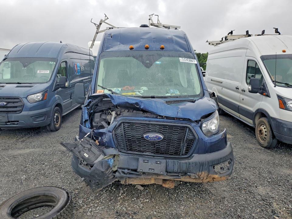 2022 Ford Transit მანქანა იყიდება აუქციონზე, vin: 1FTBF4XG8NKA61870, აუქციონის ნომერი: 60424176