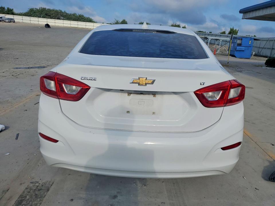 Продажа на аукционе авто 2017 Chevrolet Cruze, vin: 1G1BE5SM7H7207228, номер лота: 60584266