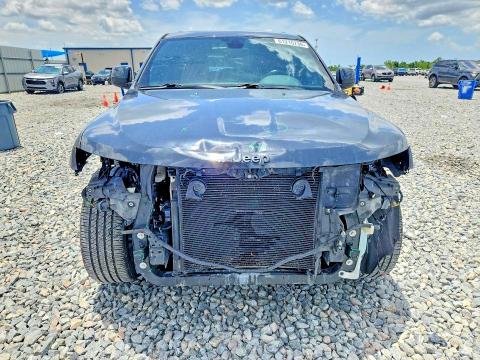 61215736 :رقم المزاد ، 1C4RJEAG0JC277535 vin ، 2018 Jeep Grand Cherokee مزاد بيع