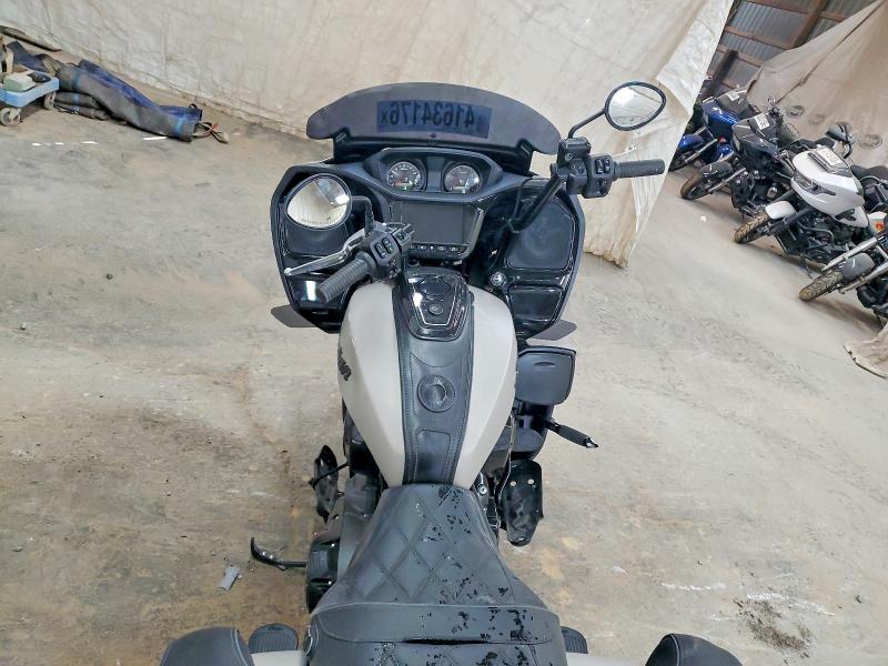 41634176 :رقم المزاد ، 56KLDFRR8P3421134 vin ، 2023 Indian Motorcycle Co. Pursuit مزاد بيع