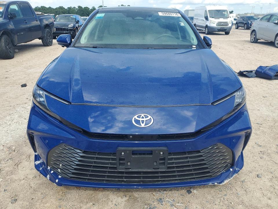 Продаж на аукціоні авто 2025 Toyota Camry, vin: 4T1DBADK1SU010735, номер лоту: 59680716