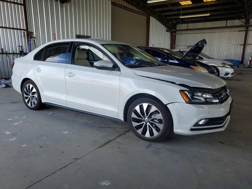 Продажа на аукционе авто 2015 Volkswagen Jetta, vin: 3VW637AJ4FM426598, номер лота: 61733426