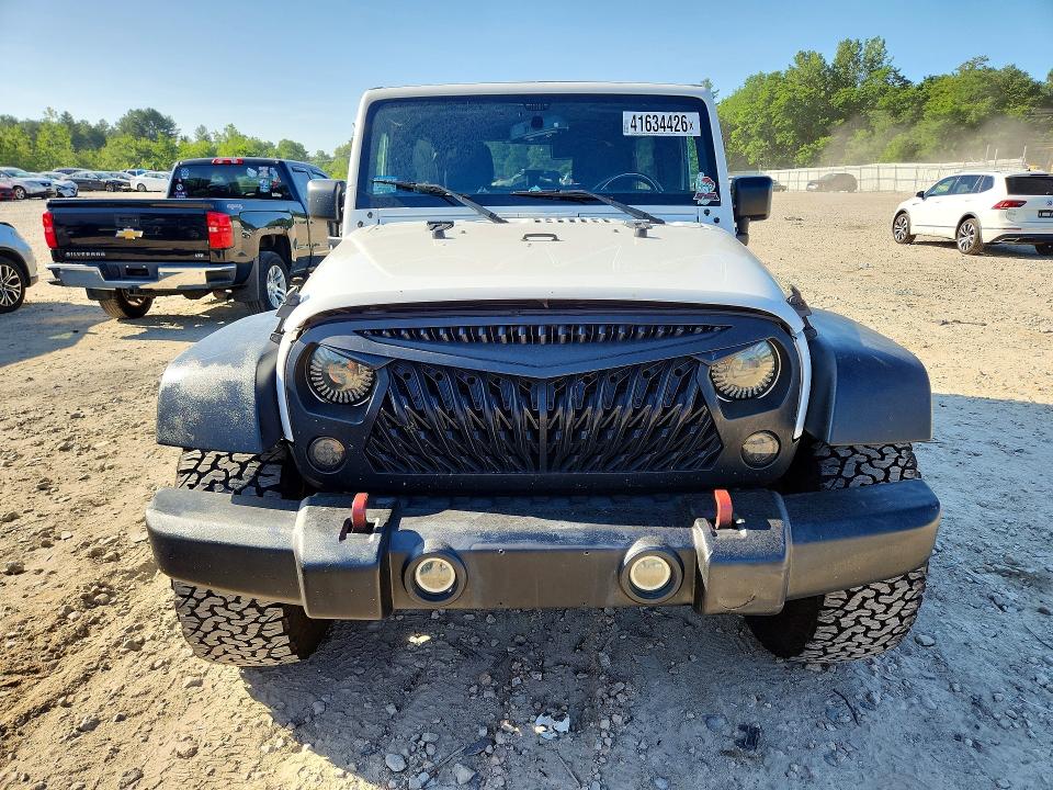 Продаж на аукціоні авто 2015 Jeep Wrangler Unlimited, vin: 1C4BJWDG6FL705280, номер лоту: 41634426