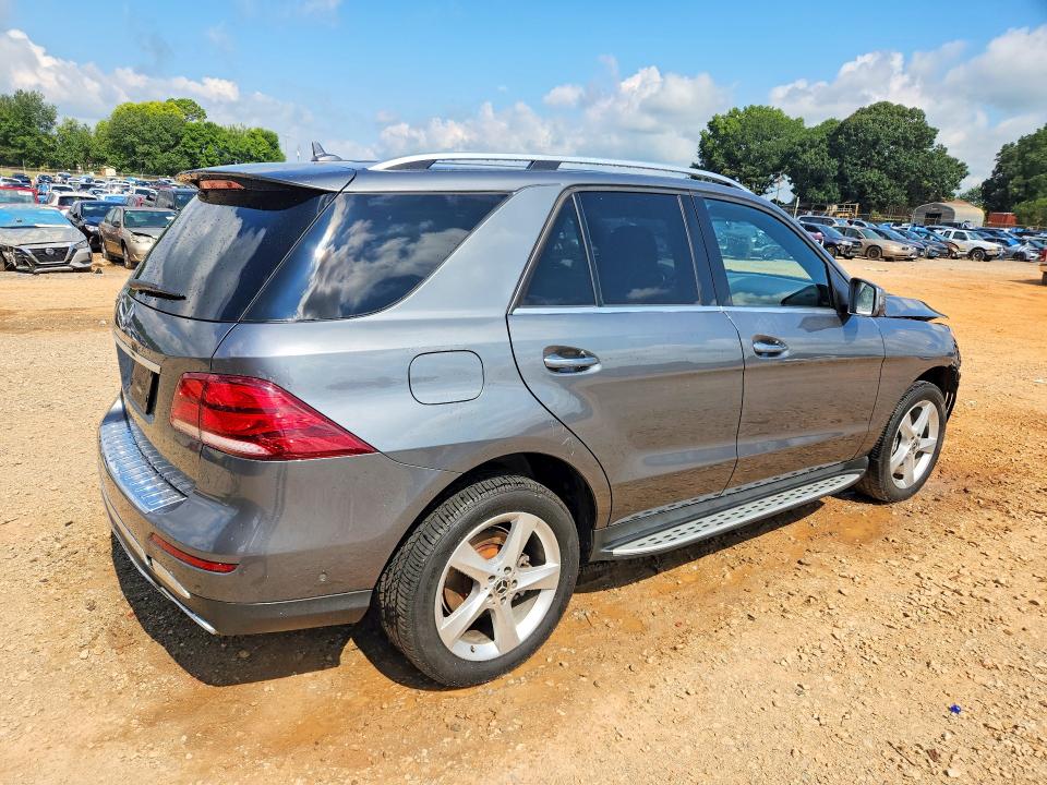 61134966 :رقم المزاد ، 4JGDA5JB2JB194768 vin ، 2018 Mercedes-benz Gle مزاد بيع