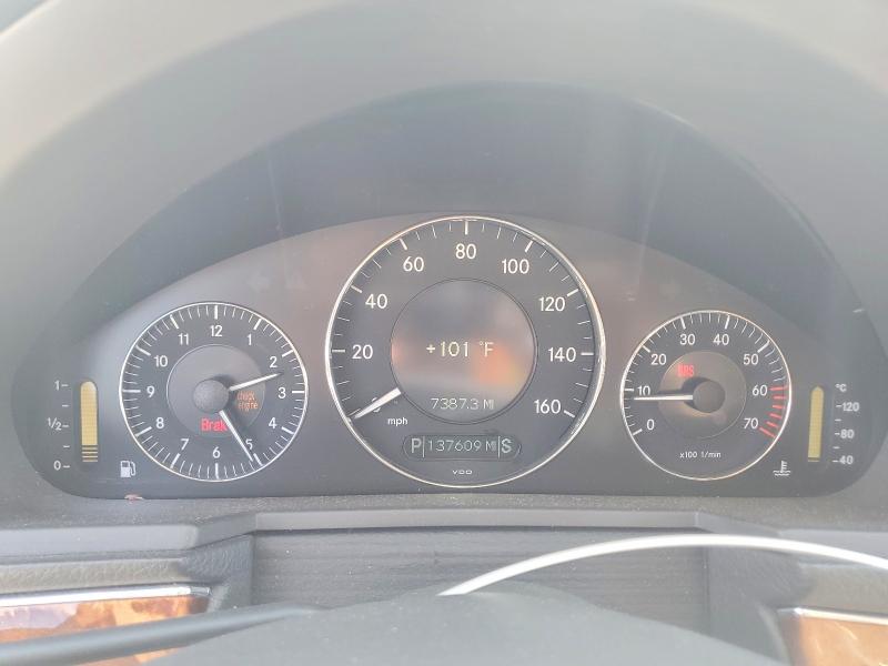 60299576 :رقم المزاد ، WDBUF65J64A488406 vin ، 2004 Mercedes-benz E مزاد بيع