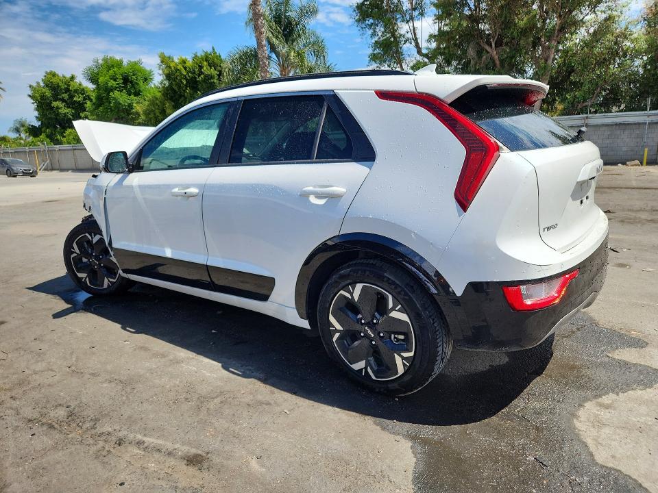 Продажа на аукционе авто 2023 Kia Niro, vin: KNDCR3L11P5026693, номер лота: 61411326