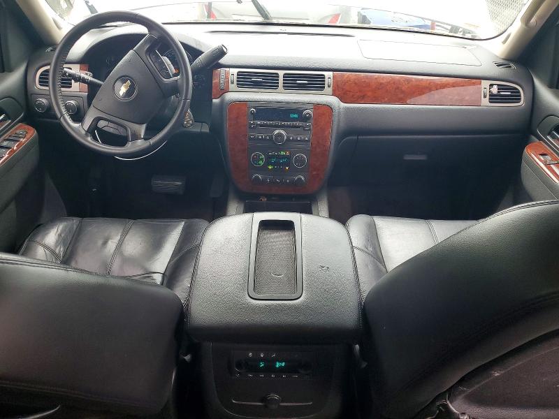 2010 Chevrolet Tahoe მანქანა იყიდება აუქციონზე, vin: 1GNUKBE05AR127167, აუქციონის ნომერი: 61926206