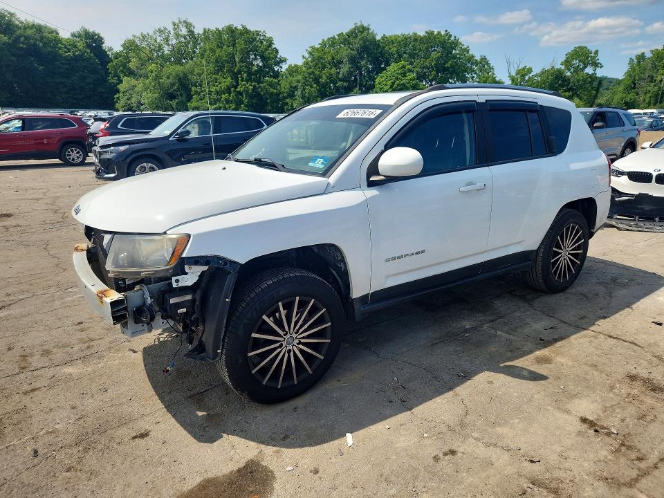 2015 Jeep Compass მანქანა იყიდება აუქციონზე, vin: 1C4NJDEB9FD105447, აუქციონის ნომერი: 62667616