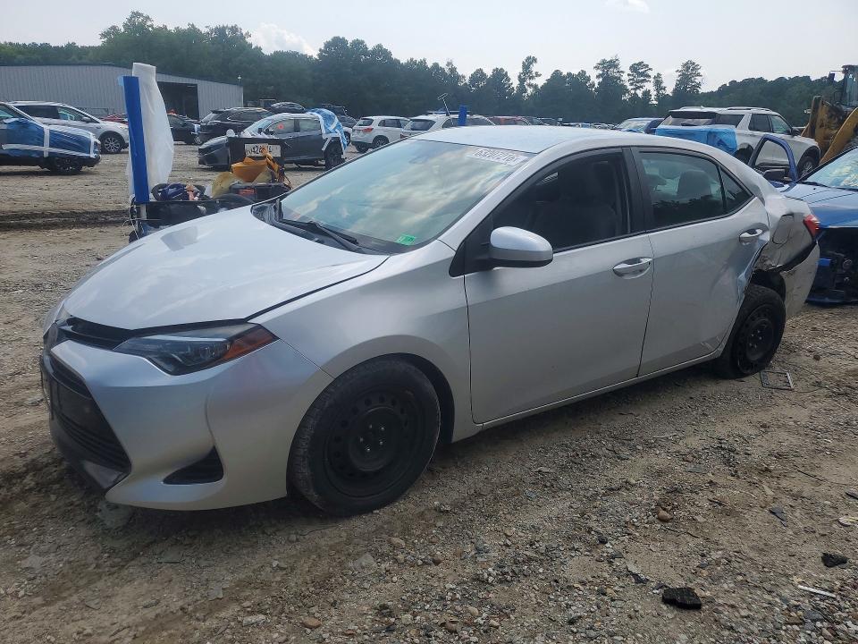 2018 Toyota Corolla მანქანა იყიდება აუქციონზე, vin: 2T1BURHE7JC059667, აუქციონის ნომერი: 63207216