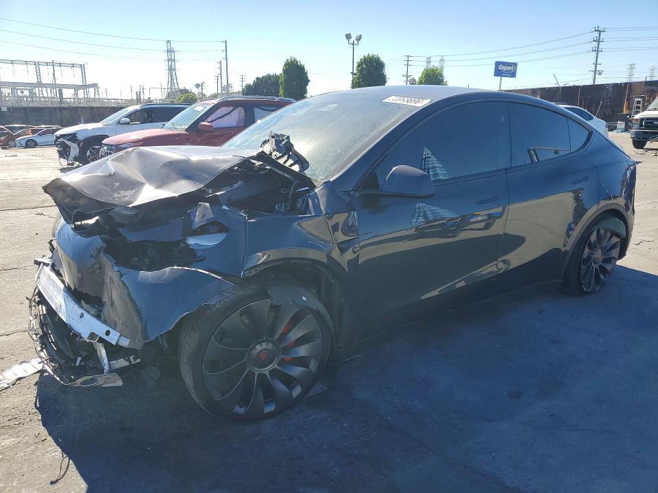 60068896 :رقم المزاد ، 7SAYGDEF5RF050803 vin ، 2024 Tesla Model Y مزاد بيع