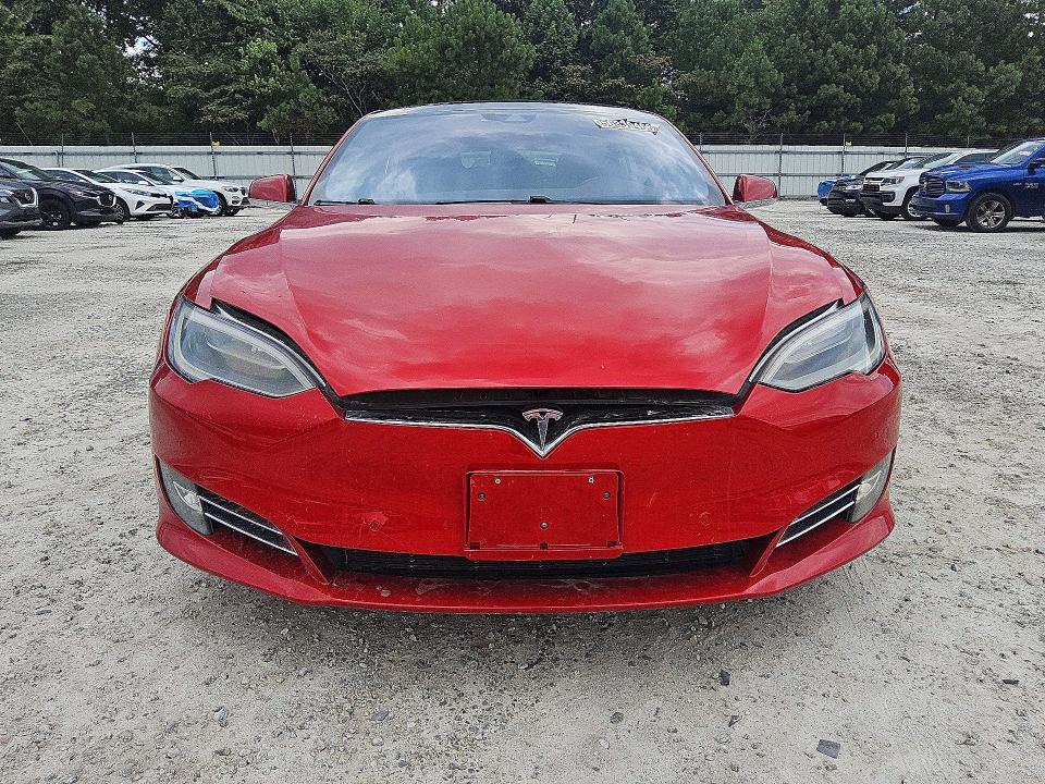 56339466 :رقم المزاد ، 5YJSA1E26GF160840 vin ، 2016 Tesla Model S مزاد بيع