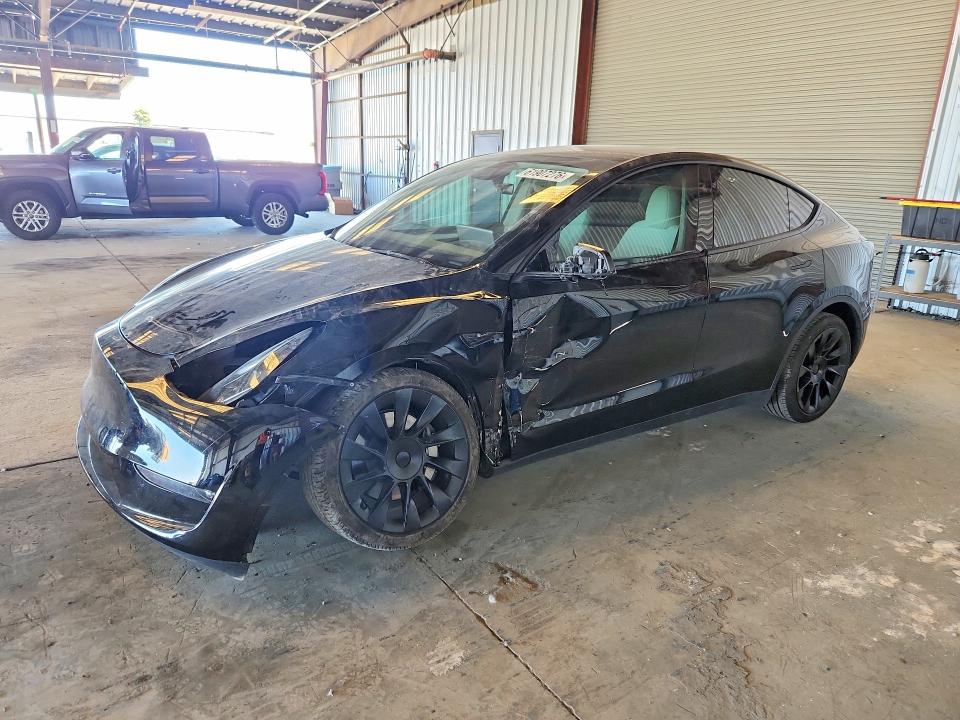 61907276 :رقم المزاد ، 7SAYGAEE3RF130607 vin ، 2024 Tesla Model Y مزاد بيع