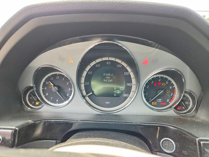 2010 Mercedes-benz E მანქანა იყიდება აუქციონზე, vin: WDDHF8HB7AA176471, აუქციონის ნომერი: 62443686