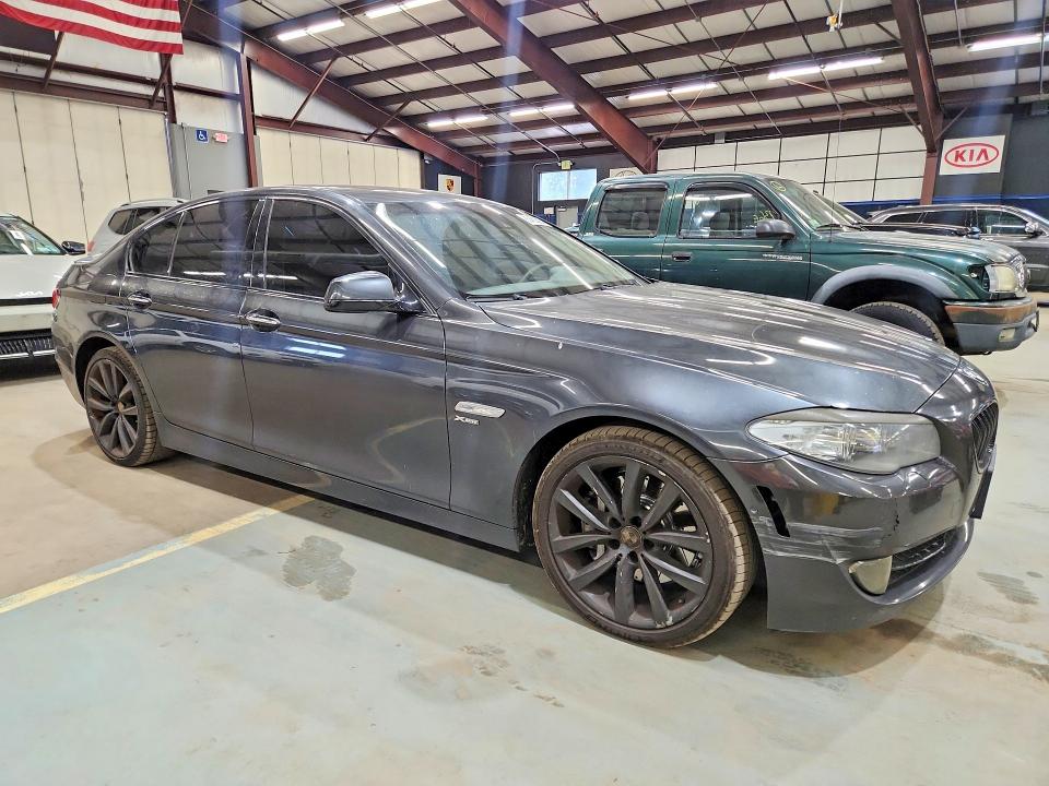 2011 Bmw 535 მანქანა იყიდება აუქციონზე, vin: WBAFU7C54BC439828, აუქციონის ნომერი: 85462505