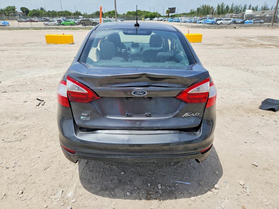 60299156 :رقم المزاد ، 3FADP4BJ7JM115533 vin ، 2018 Ford Fiesta مزاد بيع