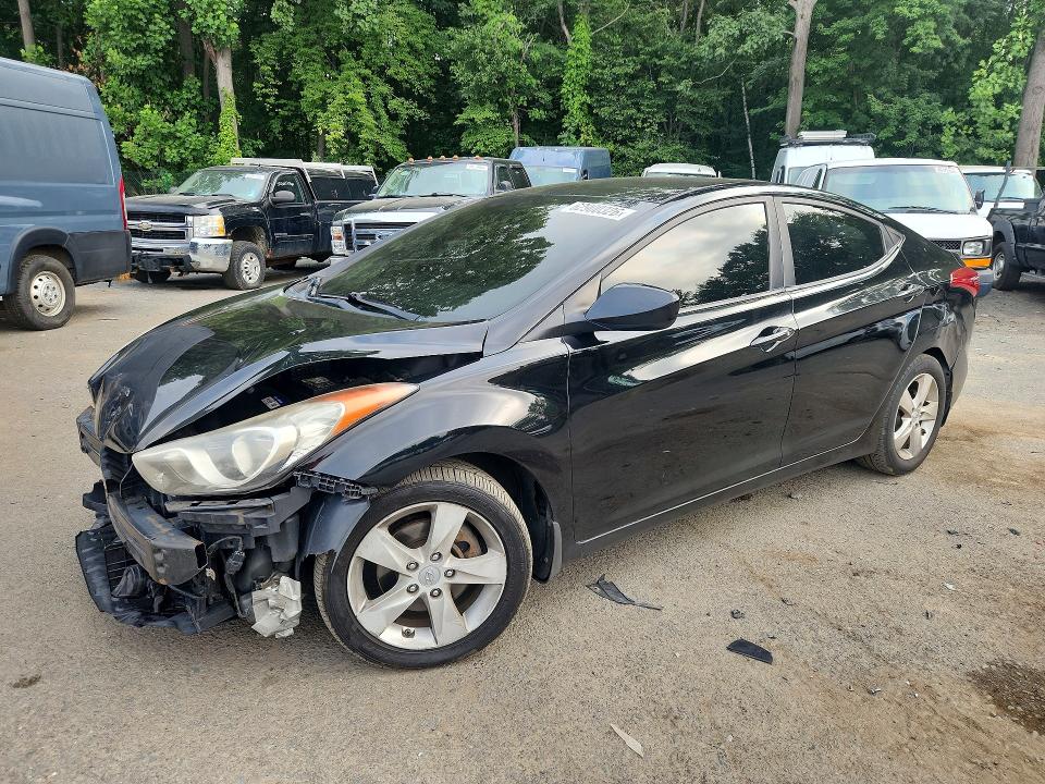 Продажа на аукционе авто 2012 Hyundai Elantra, vin: KMHDH4AE4CU475798, номер лота: 62900326