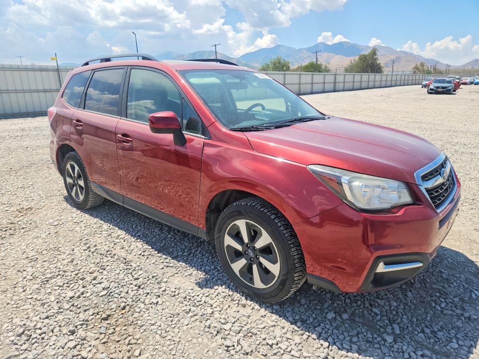 2017 Subaru Forester მანქანა იყიდება აუქციონზე, vin: JF2SJAGC1HH450024, აუქციონის ნომერი: 62438576