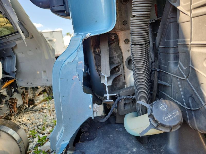 Продажа на аукционе авто 2014 Freightliner Cascadia 125, vin: 3AKJGLD5XESFH2525, номер лота: 60766536