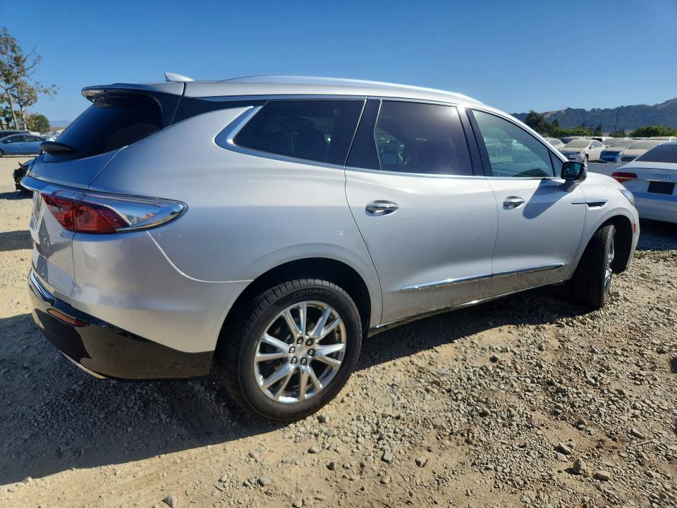 Продаж на аукціоні авто 2022 Buick Enclave, vin: 5GAEVBKW4NJ126966, номер лоту: 61327076