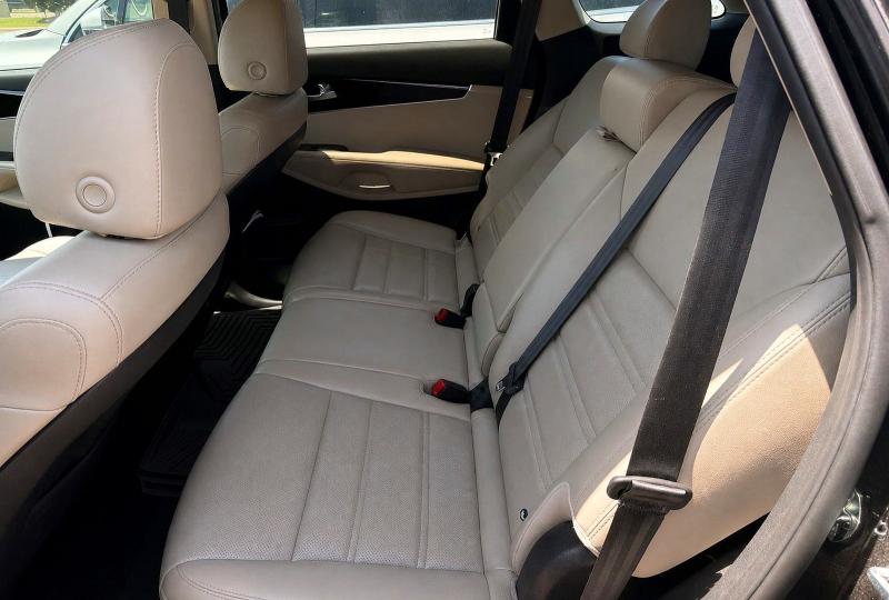 2020 Kia Sorento მანქანა იყიდება აუქციონზე, vin: 5XYPH4A50LG680876, აუქციონის ნომერი: 63436736