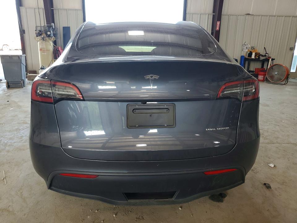 Продажа на аукционе авто 2023 Tesla Model Y, vin: 7SAYGAEE8PF967463, номер лота: 61061786
