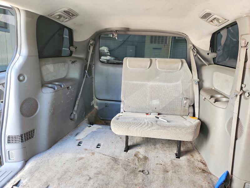60416926 :رقم المزاد ، 5TDKK4CC6AS326111 vin ، 2010 Toyota Sienna مزاد بيع