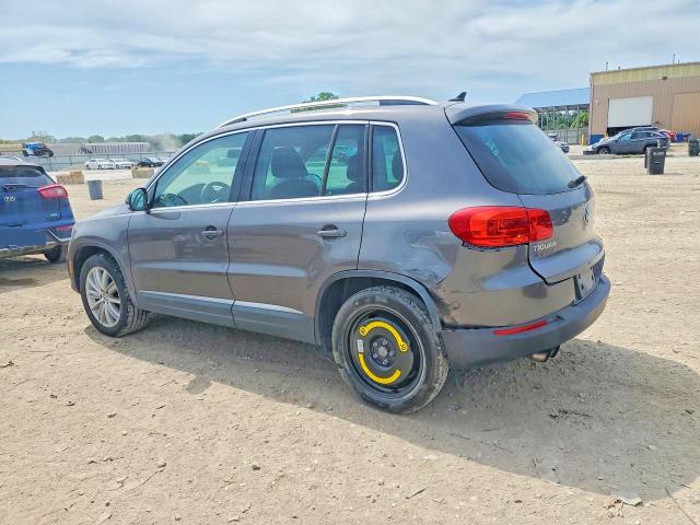 59624386 :رقم المزاد ، WVGAV7AXXCW004158 vin ، 2012 Volkswagen Tiguan مزاد بيع