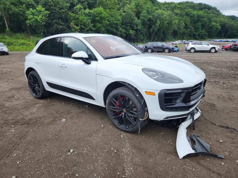 Auction sale of the 2025 Porsche Macan, vin: WP1AF2A50SLB51669, lot number: 61778536