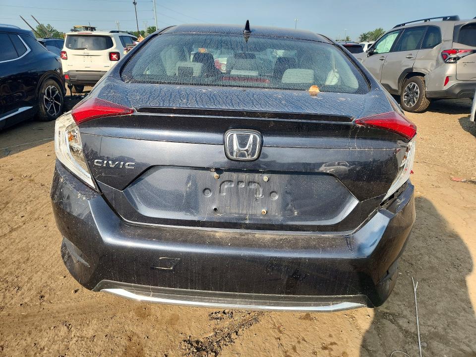60891886 :رقم المزاد ، 19XFC1F32KE013559 vin ، 2019 Honda Civic مزاد بيع