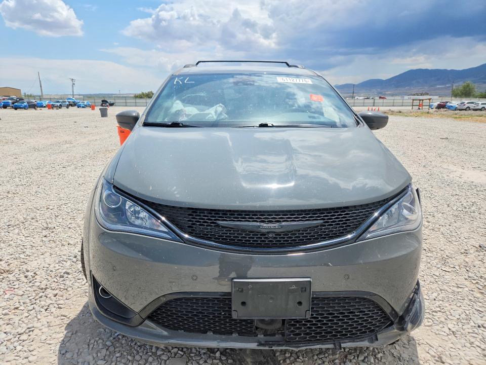 61127776 :رقم المزاد ، 2C4RC1EG1LR127036 vin ، 2020 Chrysler Pacifica مزاد بيع