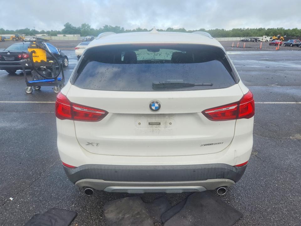 62833016 :رقم المزاد ، WBXHT3C30J5L30326 vin ، 2018 Bmw X1 مزاد بيع