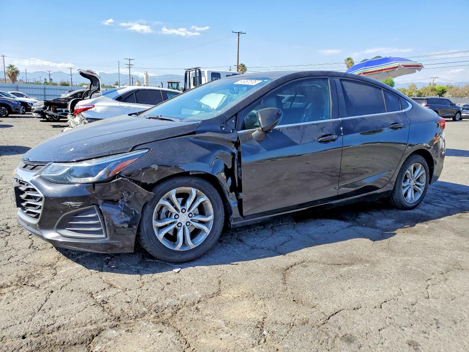 Продаж на аукціоні авто 2019 Chevrolet Cruze, vin: 1G1BE5SM1K7138821, номер лоту: 61387576