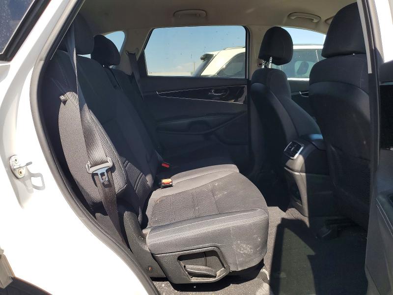 61433526 :رقم المزاد ، 5XYPG4A31HG276560 vin ، 2017 Kia Sorento مزاد بيع