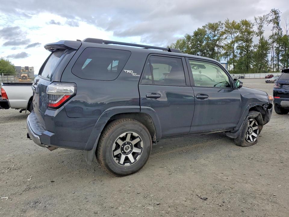 Продажа на аукционе авто 2024 Toyota 4runner, vin: JTERU5JR5R6219743, номер лота: 62321836