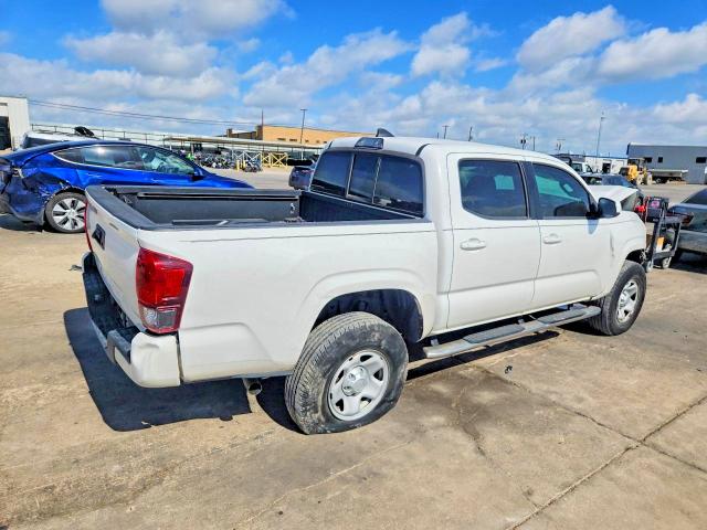 85993165 :رقم المزاد ، 5TFAX5GN3JX116994 vin ، 2018 Toyota Tacoma مزاد بيع
