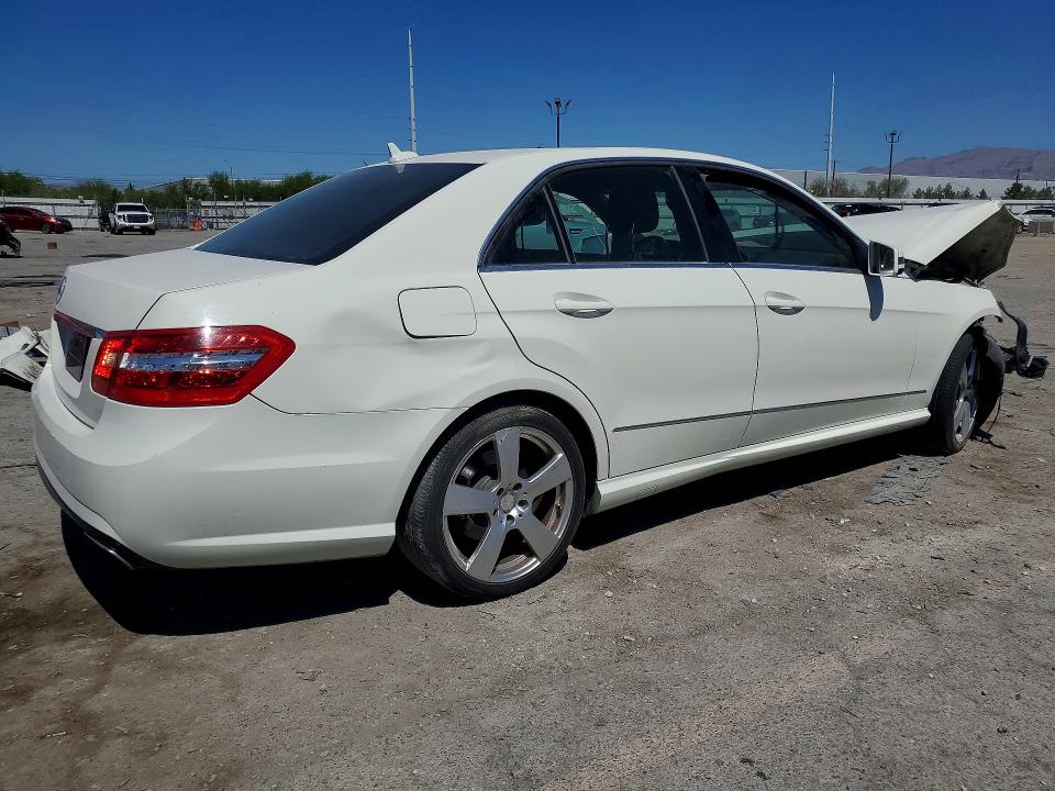 60465846 :رقم المزاد ، WDDHF5GB7BA331893 vin ، 2011 Mercedes-benz E350 مزاد بيع
