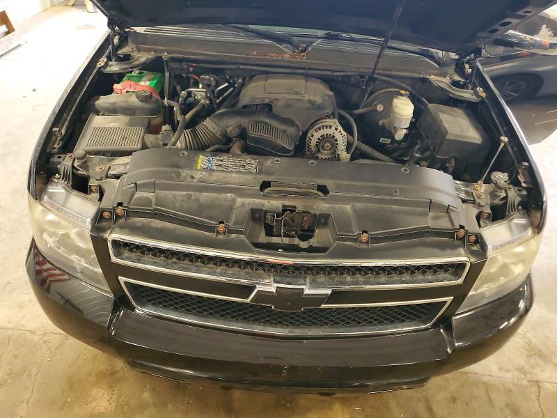 63128846 :رقم المزاد ، 1GNFK26339R273645 vin ، 2009 Chevrolet Suburban مزاد بيع