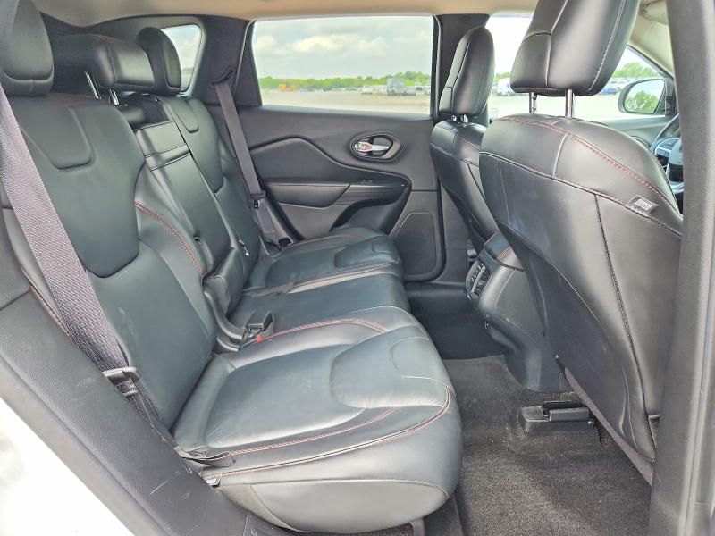 59543006 :رقم المزاد ، 1C4PJMBS3GW163363 vin ، 2016 Jeep Cherokee مزاد بيع